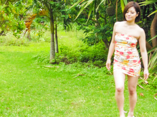 Outdoor Asian blow job withР’В Minami AsanoР’В 